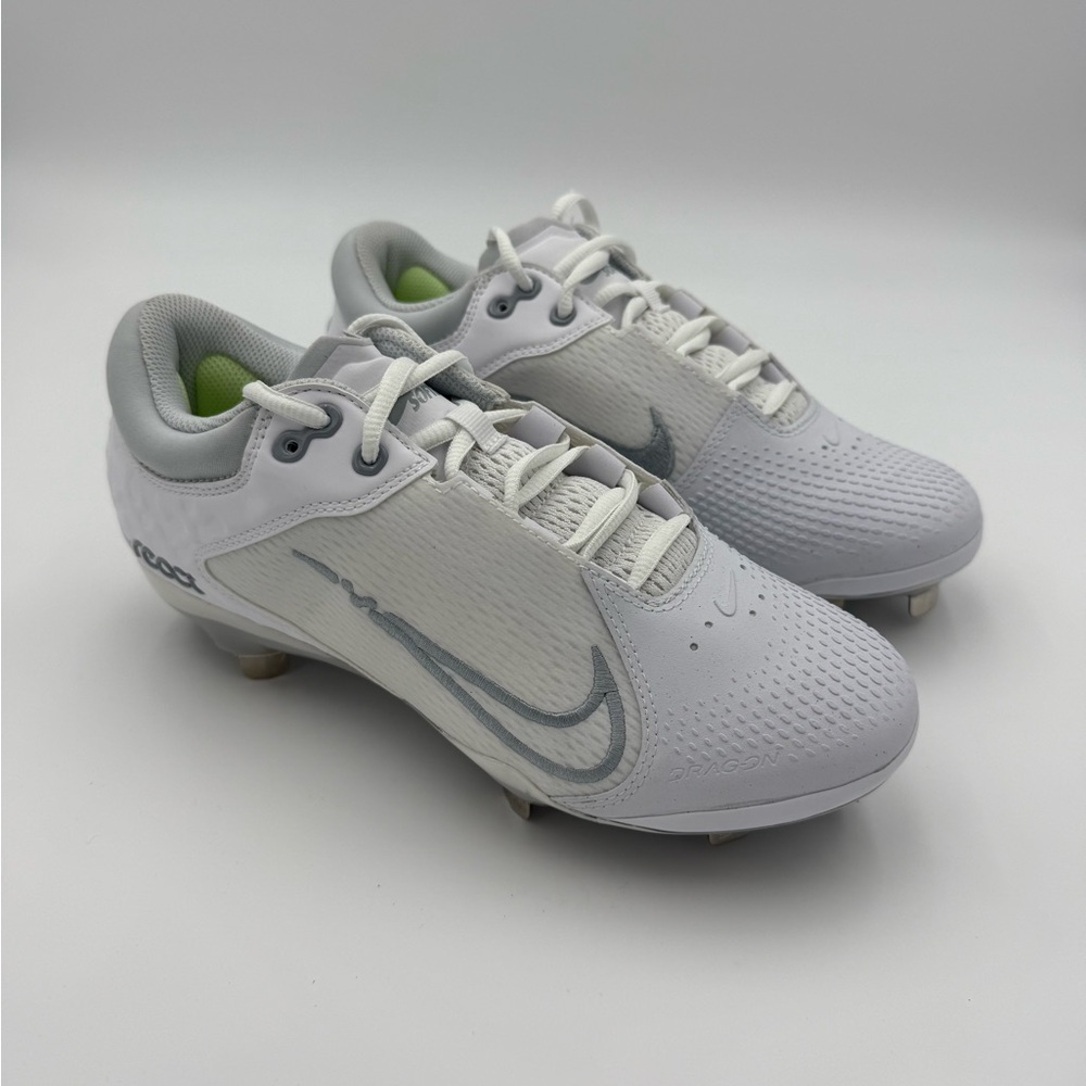 React Hyperdiamond 4 Nike Softball Cleats